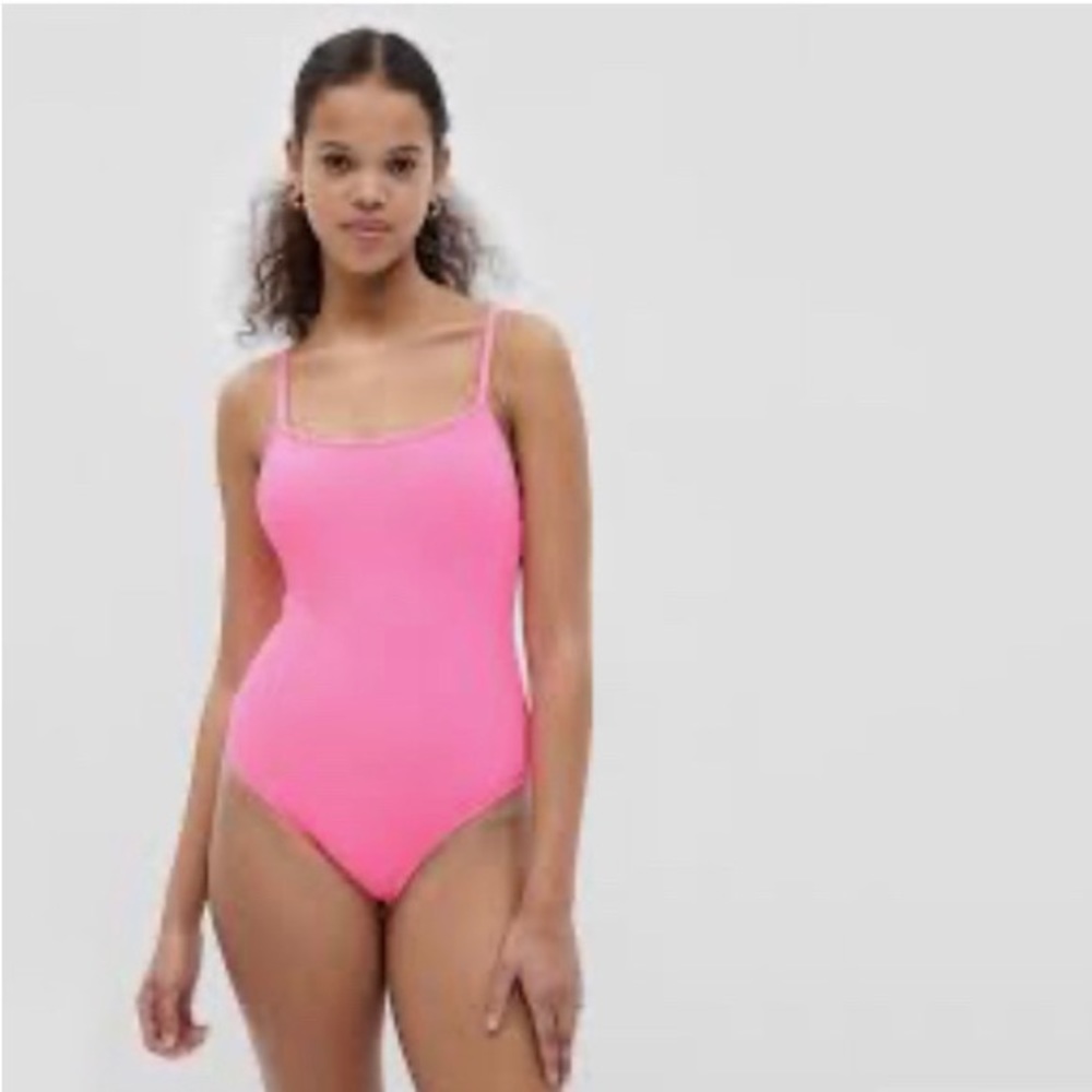 Gap Rib One Piece Swim Suit: NWT; AS IS